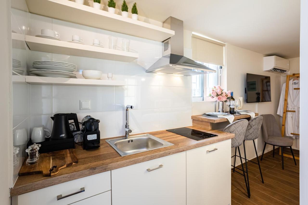 Villy'S Comfort Zone Apartments Kalamáta Kültér fotó