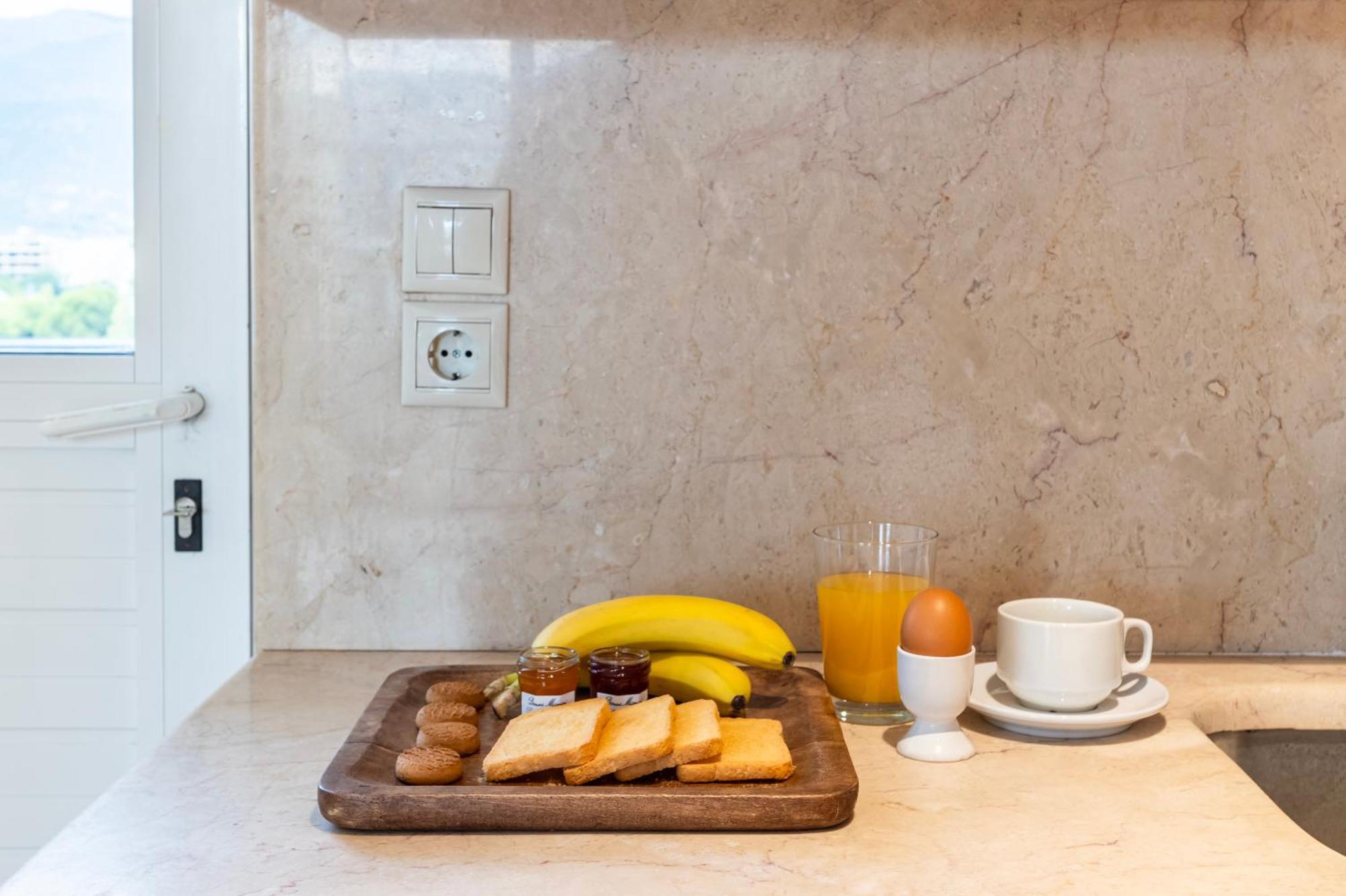 Villy'S Comfort Zone Apartments Kalamáta Kültér fotó
